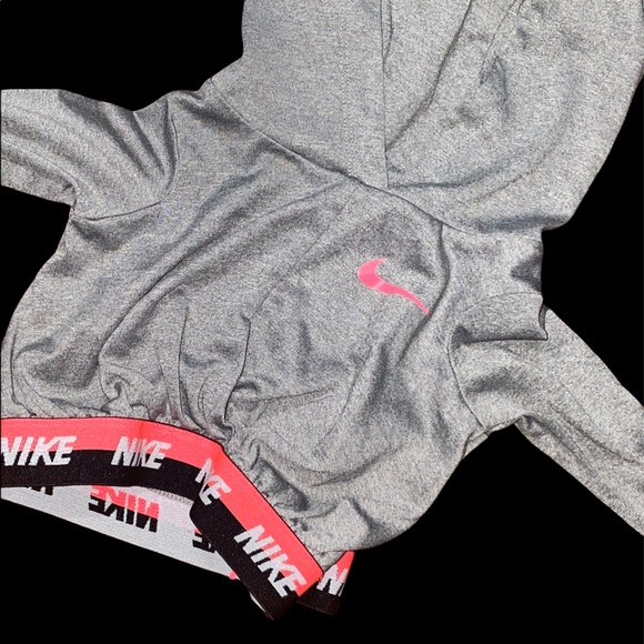 Cute Nike Dri Fit Grey Pink Swoosh Hoodie Toddler Girl Sz 1-2yrs - Picture 3 of 7